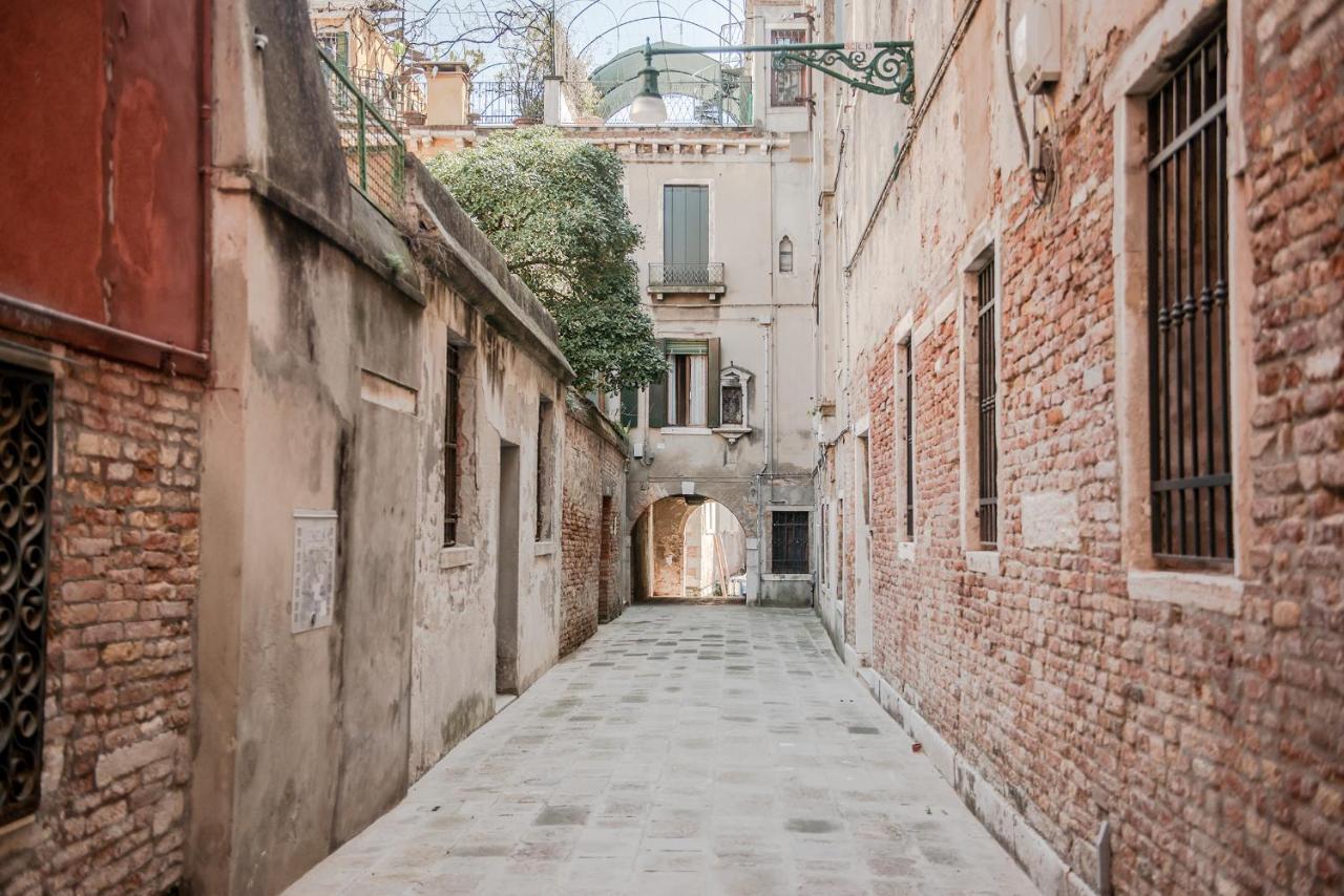 Gondola, San Giacomo Veneza Exterior foto